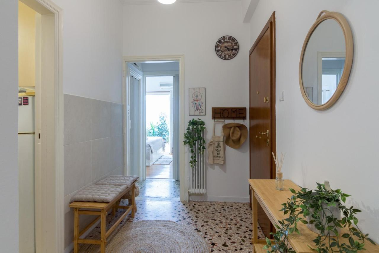 Classic And Modern Apartment In 雅典 外观 照片