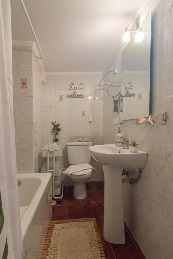 Classic And Modern Apartment In 雅典 外观 照片