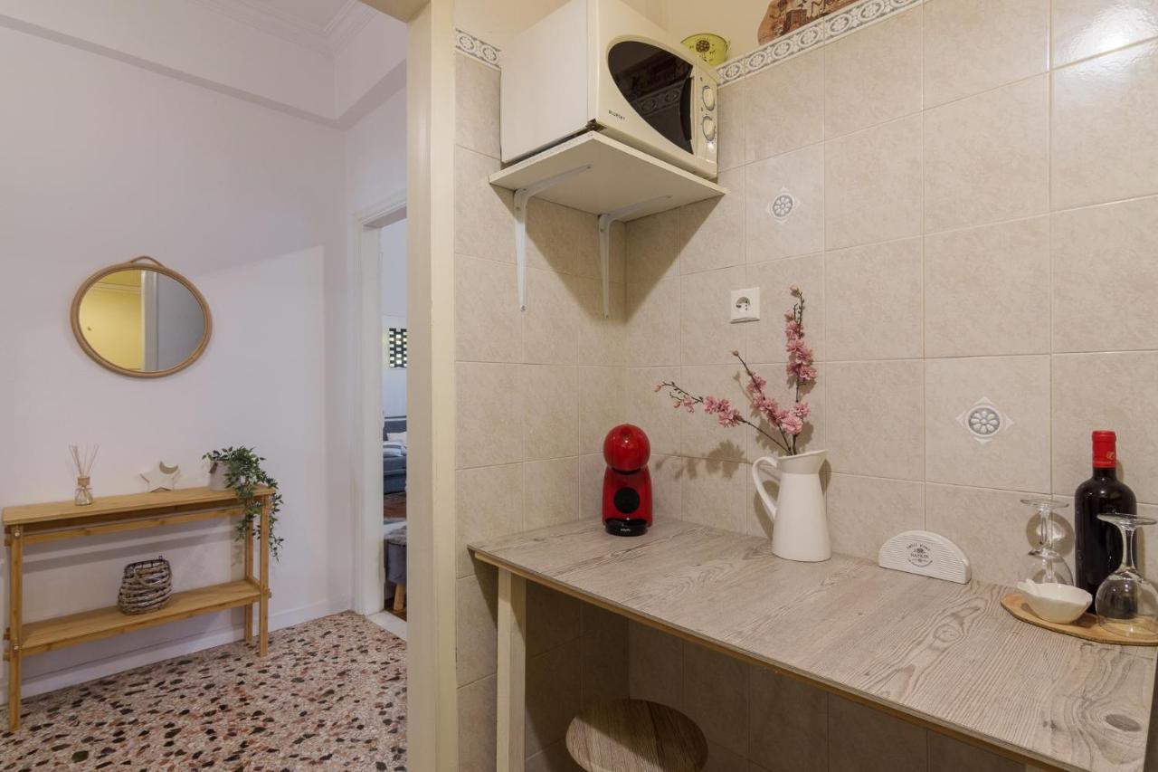 Classic And Modern Apartment In 雅典 外观 照片